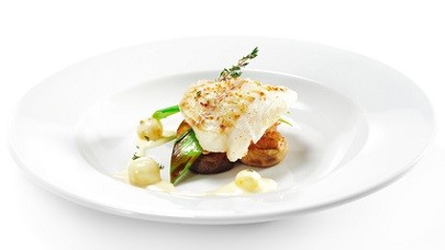 Turbot poêlé, beurre safrané et pommes de terre grenailles